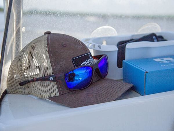 How to clean polarized sunglasses