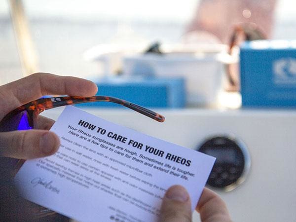 How to take care of your sunglasses lenses